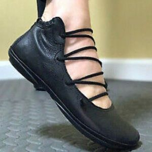 Camper Women's Black Gladiator Flats